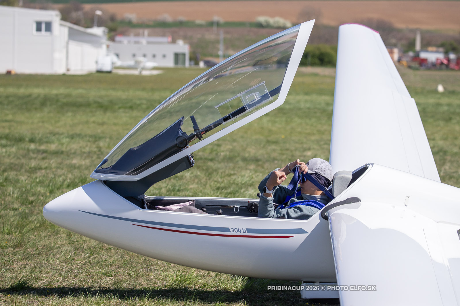 009-1DX_1593.jpg